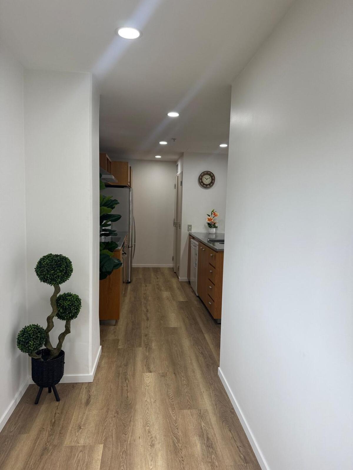 Penthouse Delight 3 Bd 2 Bth Free Carpark, Pool & Tennis Court Auckland